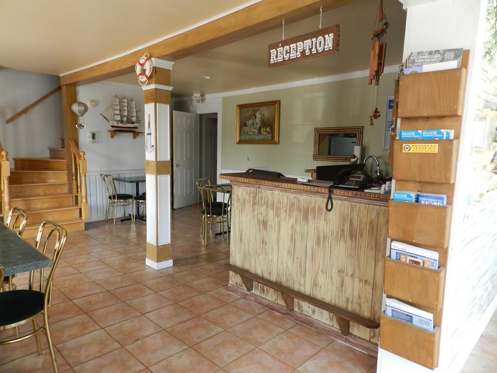 Auberge Chez Caro Sacre-Coeur Zewnętrze zdjęcie